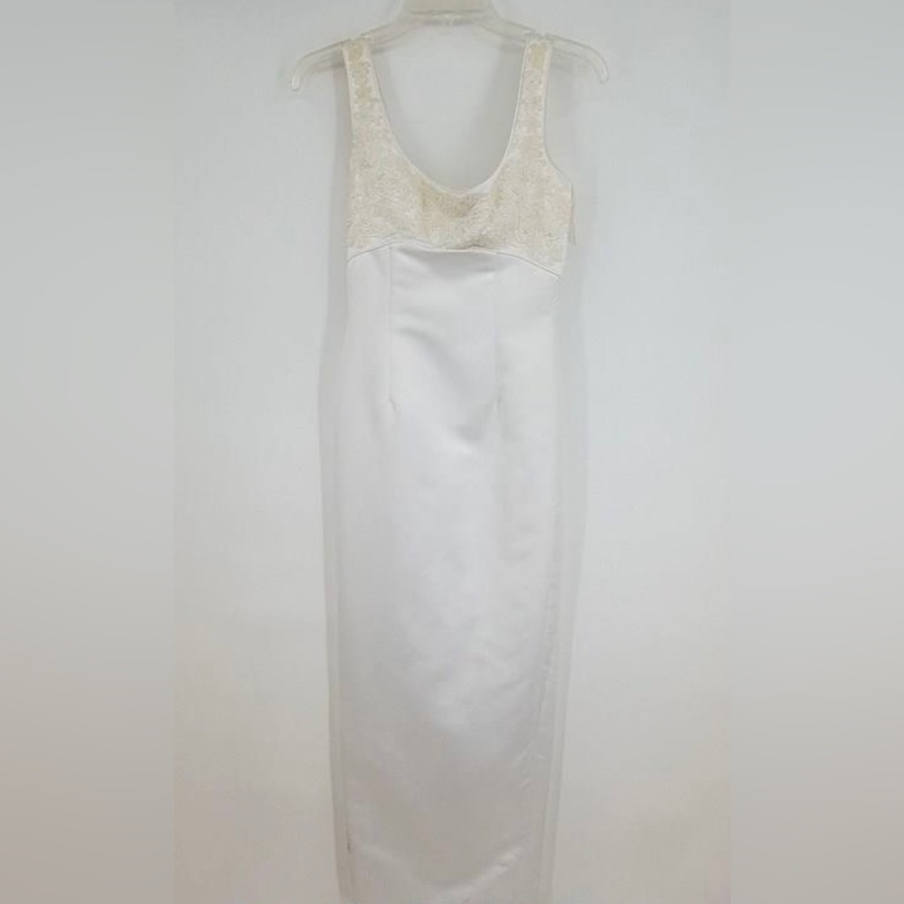 Vintage Venus Wedding Gown